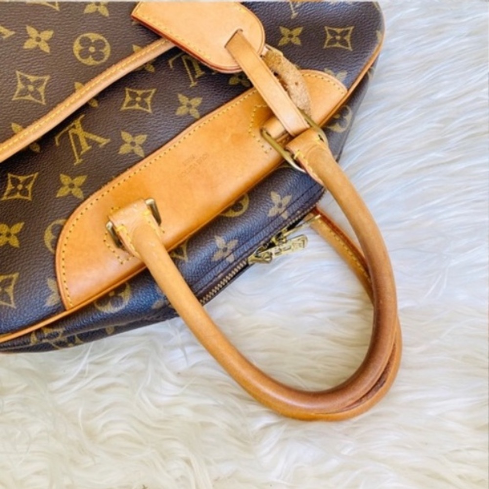 Authentic Louis Vuitton Monogram Deauville - Picture 11 of 12